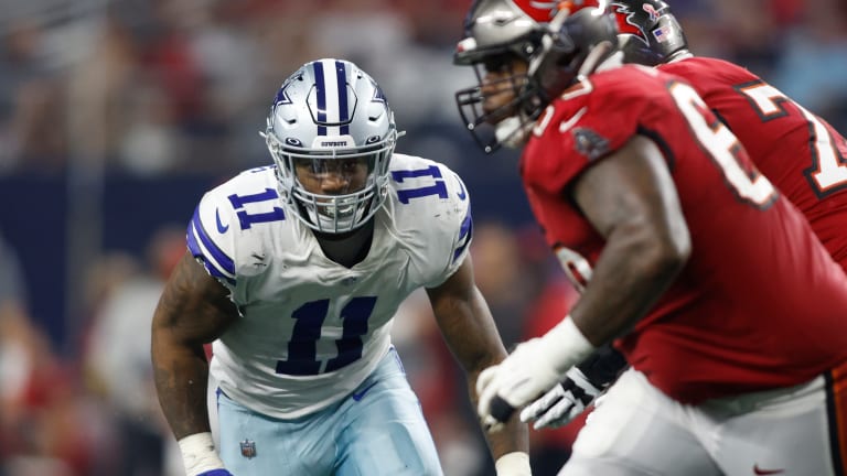 Micah Parsons Wears Crystal-Covered Nike Shoes